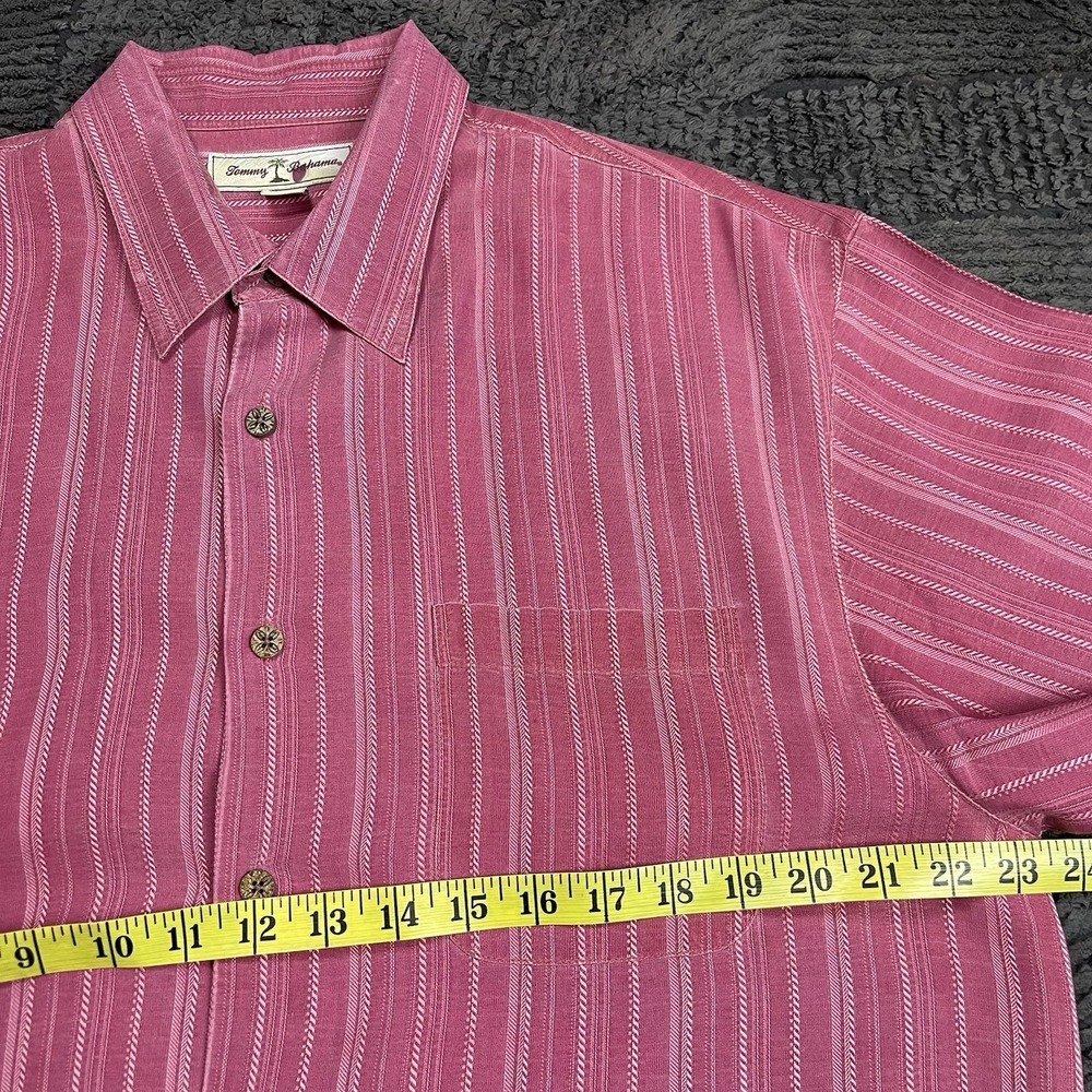 Tommy Bahama Men's Large Button Up Silk Shirt Pink Striped Short‎ Sleeve - Picture 4 of 5